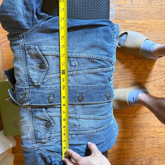 Vintage Gucci Denim Jeans with Distressed Details - Picture 6 of 8